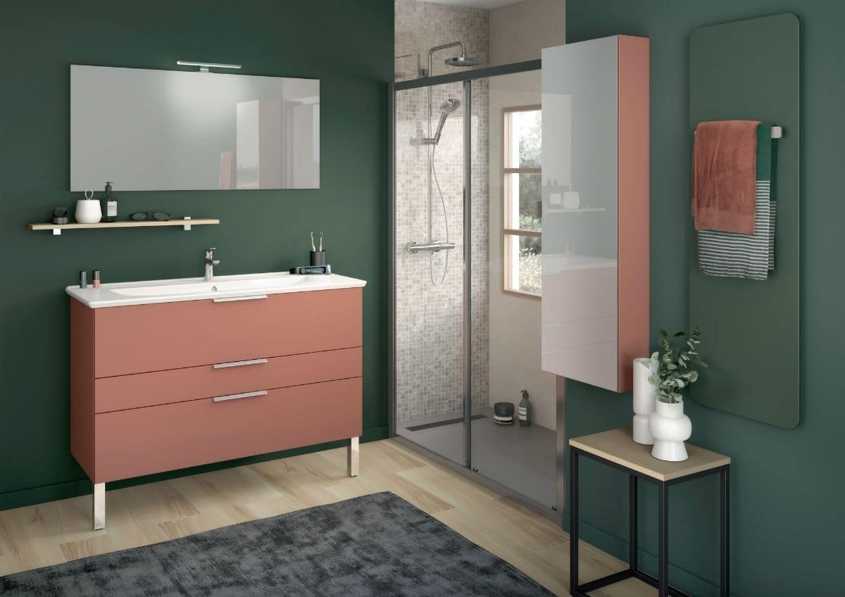 couleur-salle-de-bain-tendance-2022-vert-foret couleur salle de bain tendance 2022 terracotta